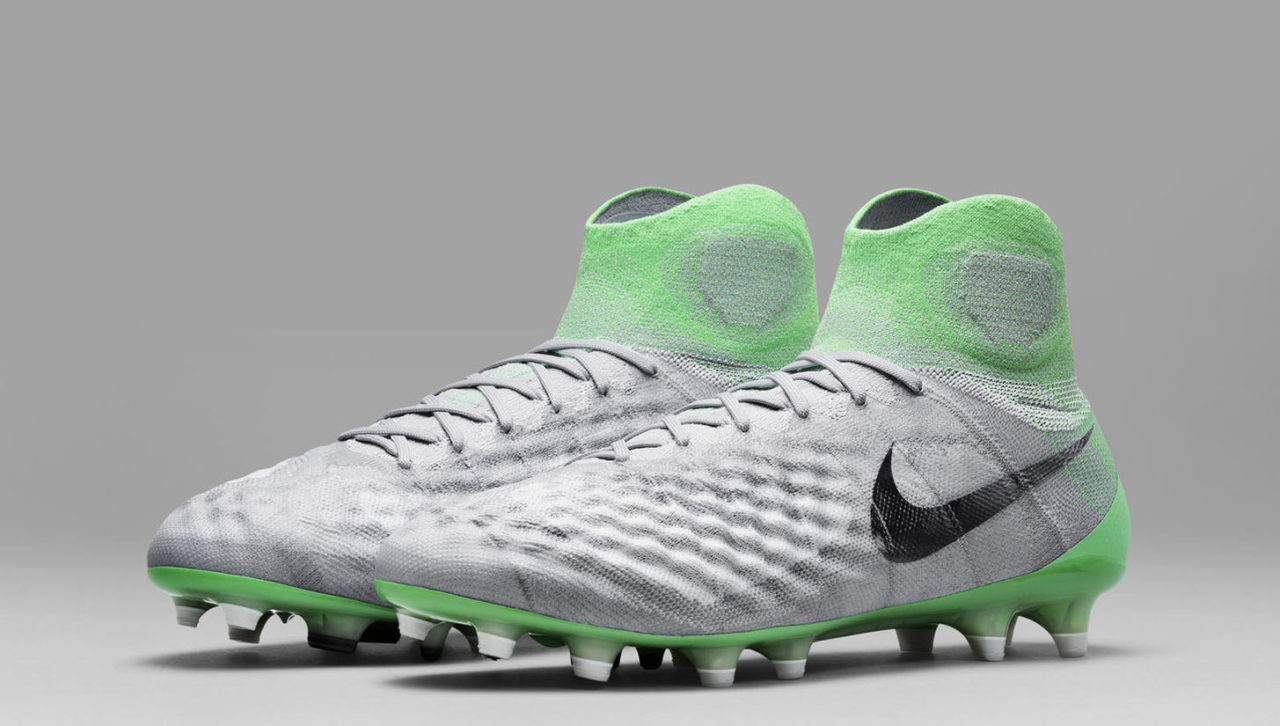 Новая коллекция бутс Nike — осторожно, радиация! Radiation Flare Pack