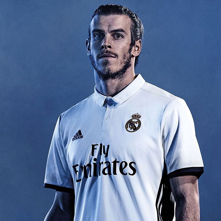 Как выбрать футбольную форму